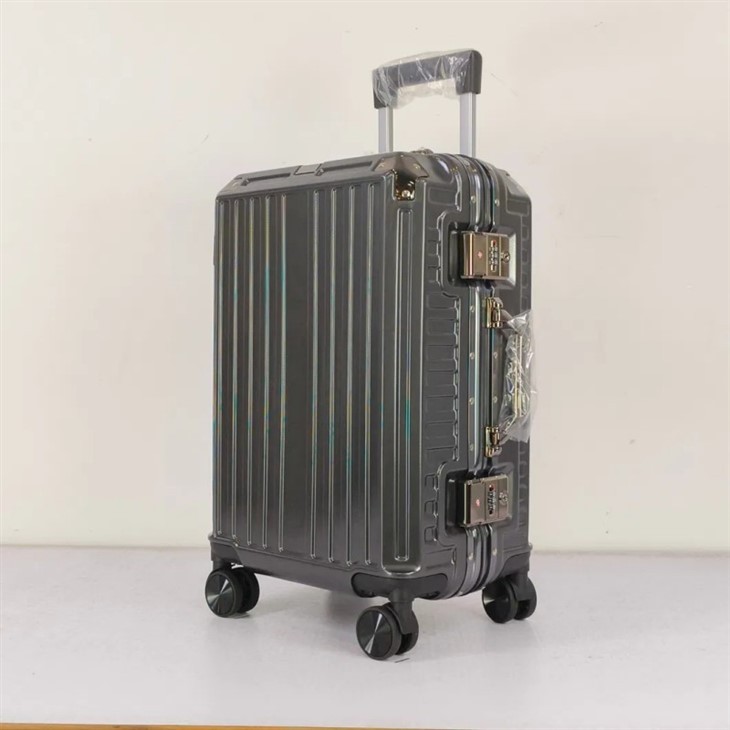 Lynlåsfri aluminiumsbagage